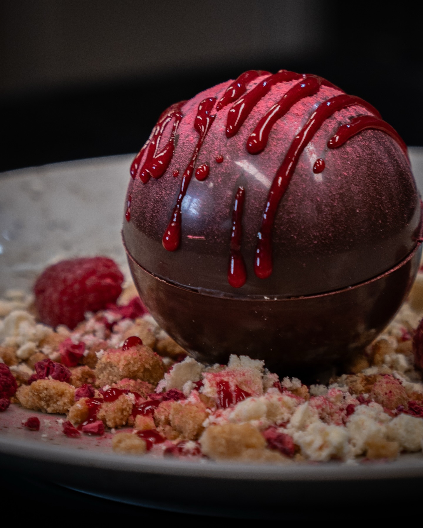 Schokobällchen aus unserer aktuellen Tageskarte! 🍫

#b3 #wattens #restaurant #bar #menü6#b3, #wattens, #restaurant, #bar, #menü