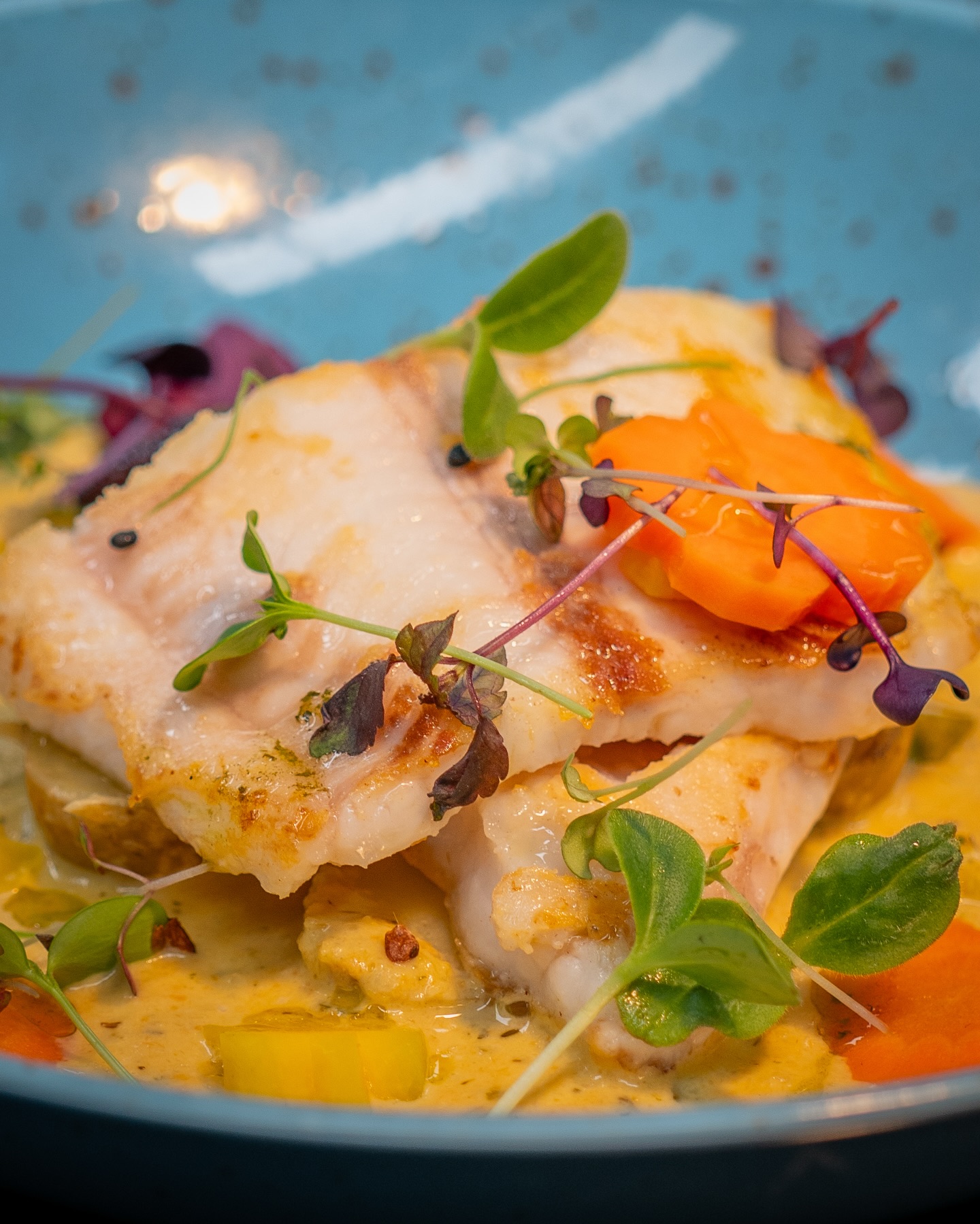 Wallerfilet mit Gemüserahm und Kartoffeln aus unserer aktuellen Tageskarte! 🐟

#b3 #wattens #restaurant #menü #fisch16#b3, #wattens, #restaurant, #menü, #fisch