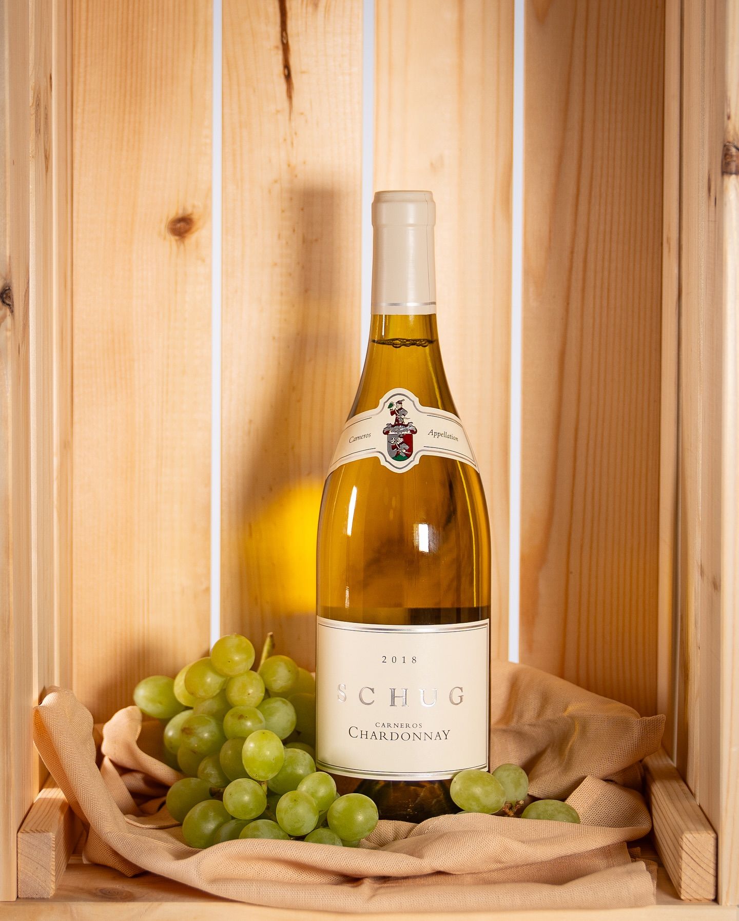 Schug Chardonnay - Dieser trockene Weißwein harmoniert perfekt zu Pasta und Fischgerichten! 🍇🐟#b3 #wattens #restaurant #bar #lounge #food #foodlover #drinks #beer #wine #party #events #catering #foodporn #instafood #dinner #breakfast #lunch #delicious #yummy #coffee #cafe #tasty #cocktails #homemade #gastro #gastronomie #tirol #menü7#b3, #wattens, #restaurant, #bar, #lounge, #food, #foodlover, #drinks, #beer, #wine, #party, #events, #catering, #foodporn, #instafood, #dinner, #breakfast, #lunch, #delicious, #yummy, #coffee, #cafe, #tasty, #cocktails, #homemade, #gastro, #gastronomie, #tirol, #menü