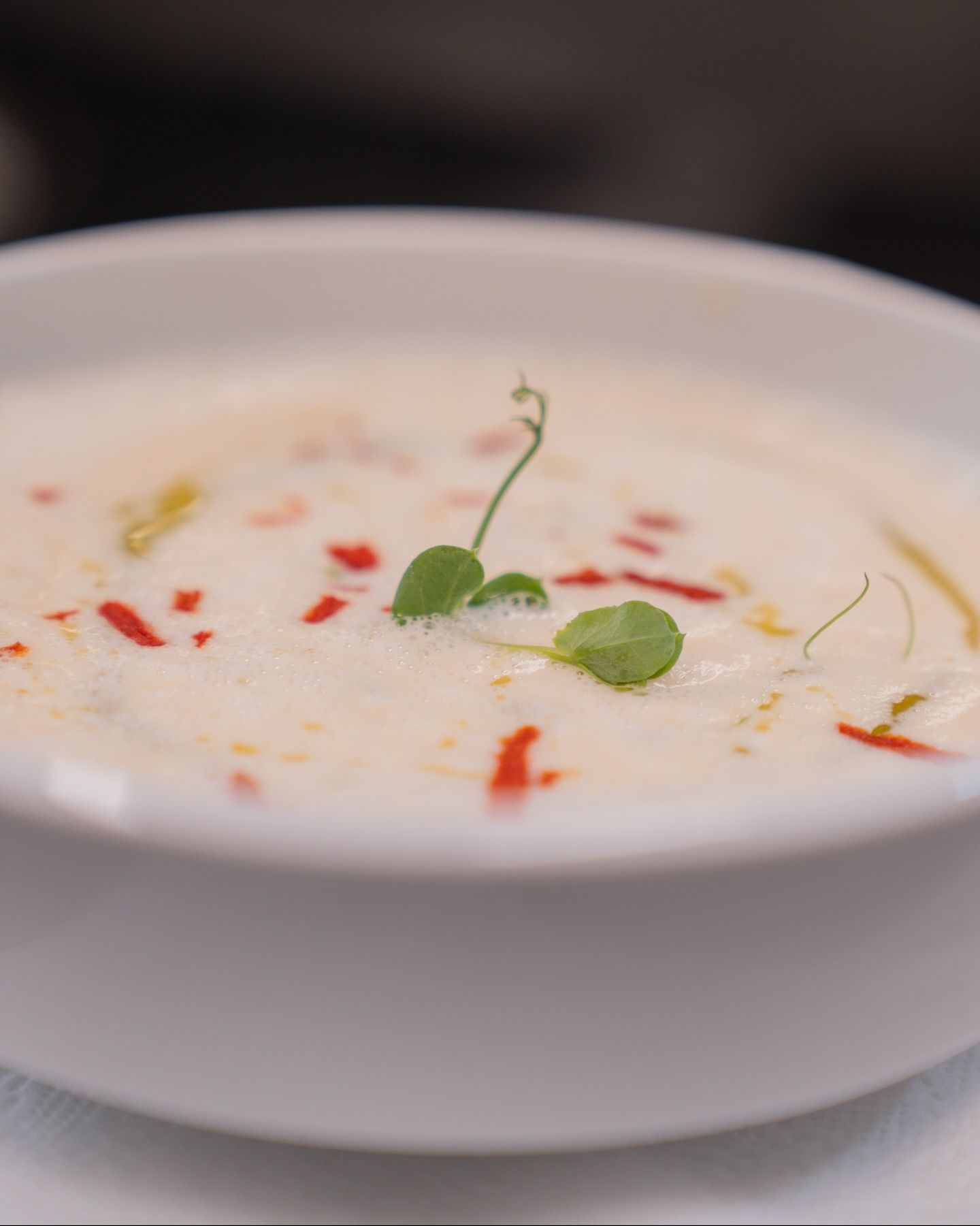 Blumenkohl-Schaumsuppe aus unserer aktuellen Tageskarte! 🥣#b3 #wattens #restaurant #bar #lounge #food #foodlover #drinks #beer #wine #party #events #catering #foodporn #instafood #dinner #breakfast #lunch #delicious #yummy #coffee #cafe #tasty #cocktails #homemade #gastro #gastronomie #tirol #menü16#b3, #wattens, #restaurant, #bar, #lounge, #food, #foodlover, #drinks, #beer, #wine, #party, #events, #catering, #foodporn, #instafood, #dinner, #breakfast, #lunch, #delicious, #yummy, #coffee, #cafe, #tasty, #cocktails, #homemade, #gastro, #gastronomie, #tirol, #menü